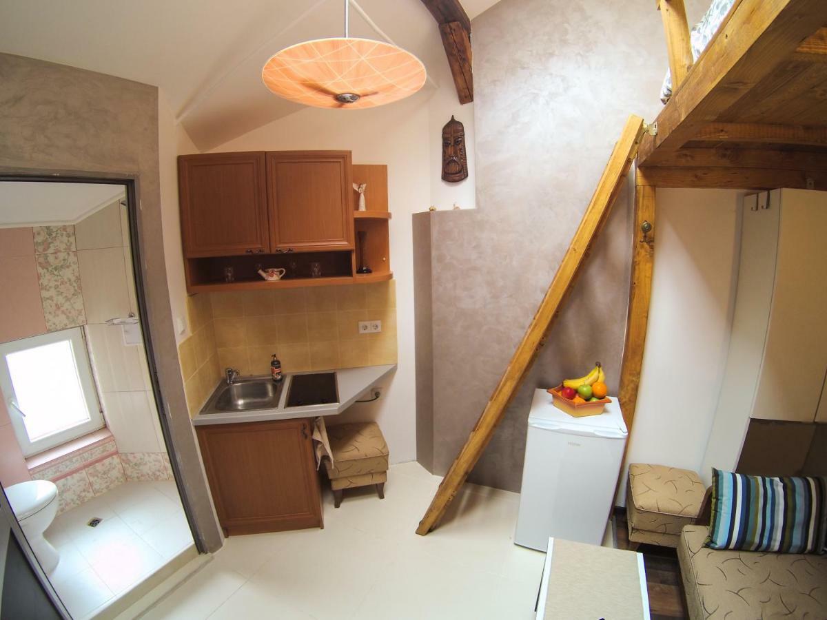 Vitosha Blvd - Attic Apartament